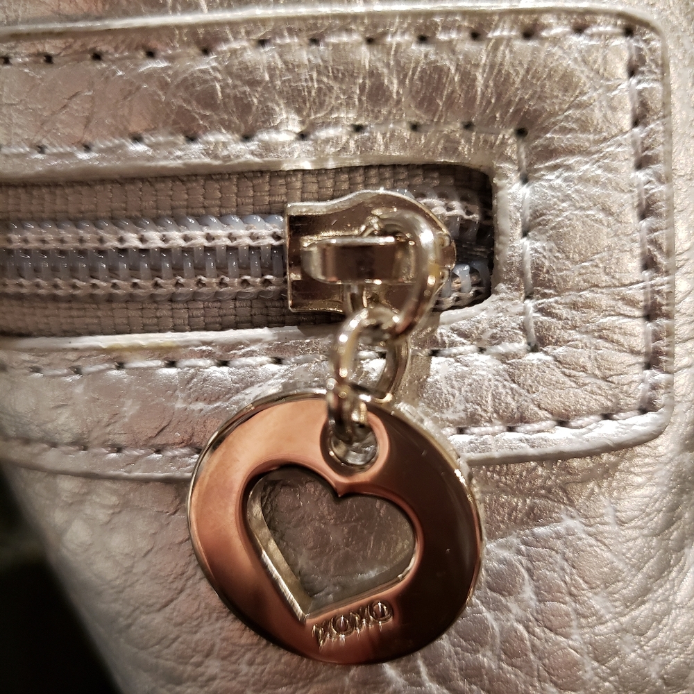 Handbag - Picture 8 of 13